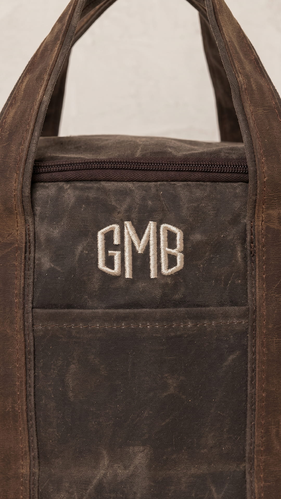 The Executive Dad Gift Bundle | Personalized Travel & Workday Gift Set - Signature - Image 8
